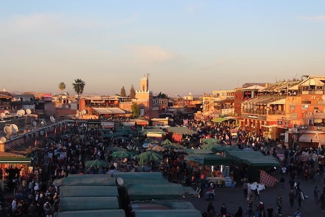 que faire à marrakech en  3 jours : la place Jema El Fna