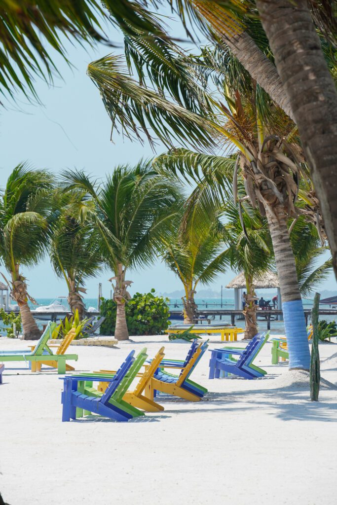 ambiance go slow Caye Caulker Belize